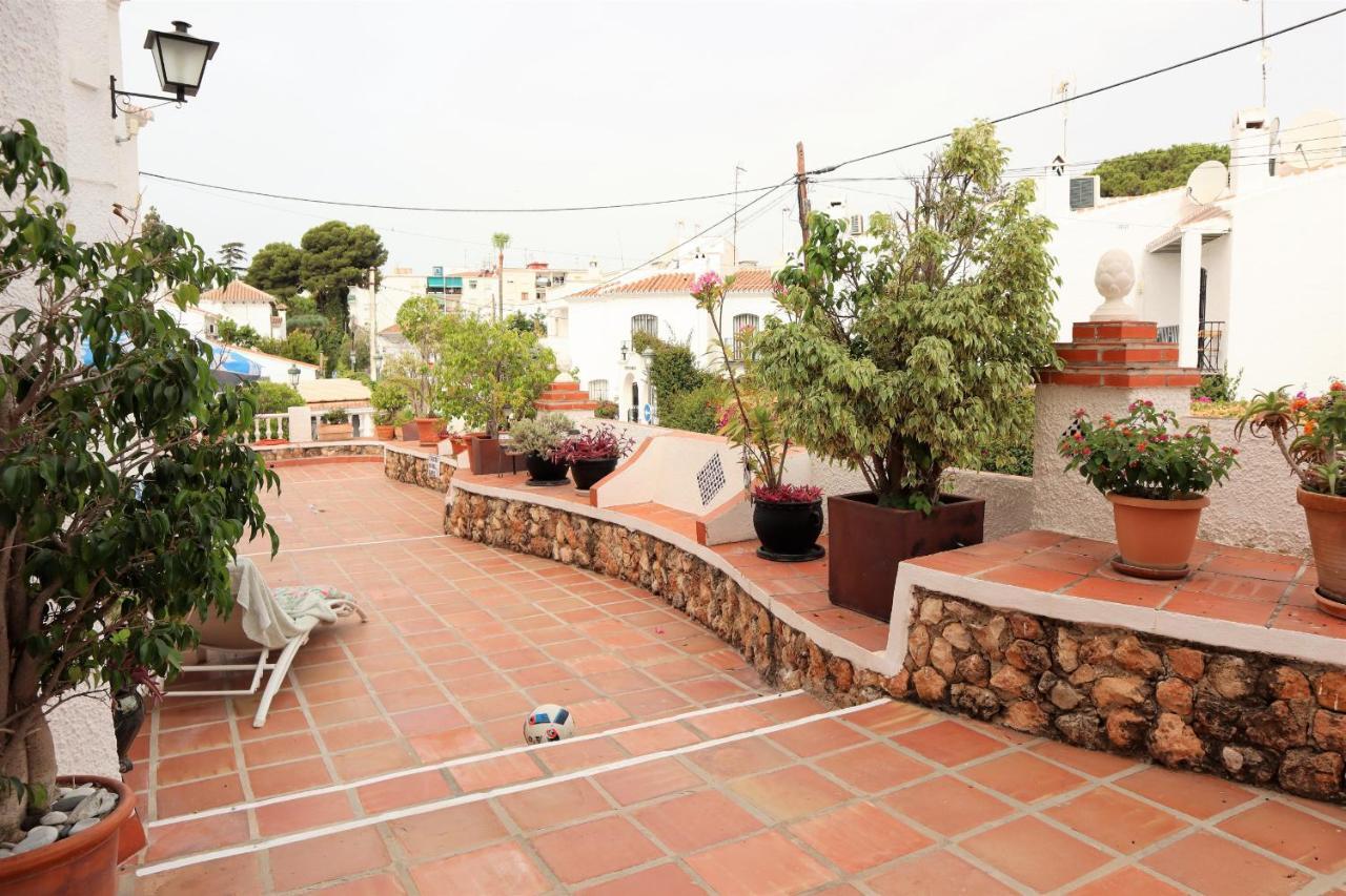Los Pinos 29 Villas Casasol نيرخا المظهر الخارجي الصورة